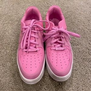 Womens Nike Air Force 1 Sage Low